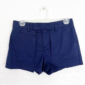 Vince Mid-Rise Cotton Twill Patch Pocket Chino Short in Navy Blue Womens 0